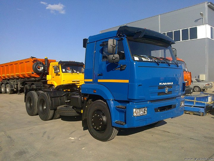 Седельный тягач KAMAZ-65116